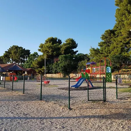 Milat Danijel Apartamento