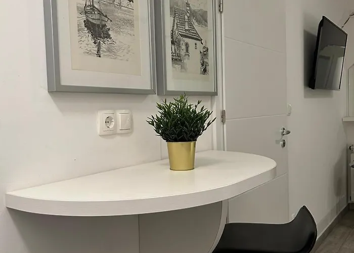 Milat Danijel Apartamento Sveti Filip i Jakov